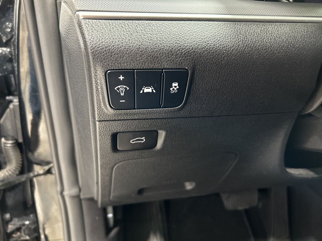 used 2022 Kia K5 car, priced at $24,277