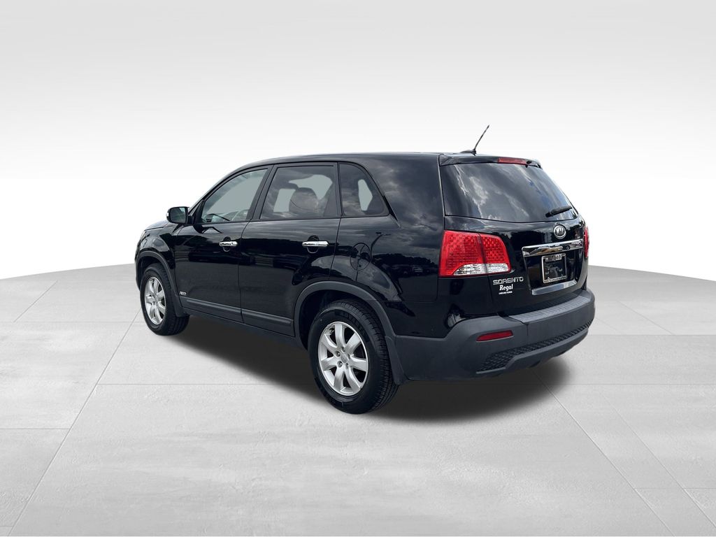 used 2013 Kia Sorento car, priced at $7,993