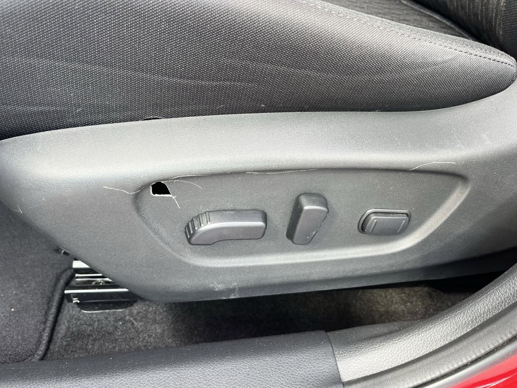 used 2020 Nissan Rogue car, priced at $18,292