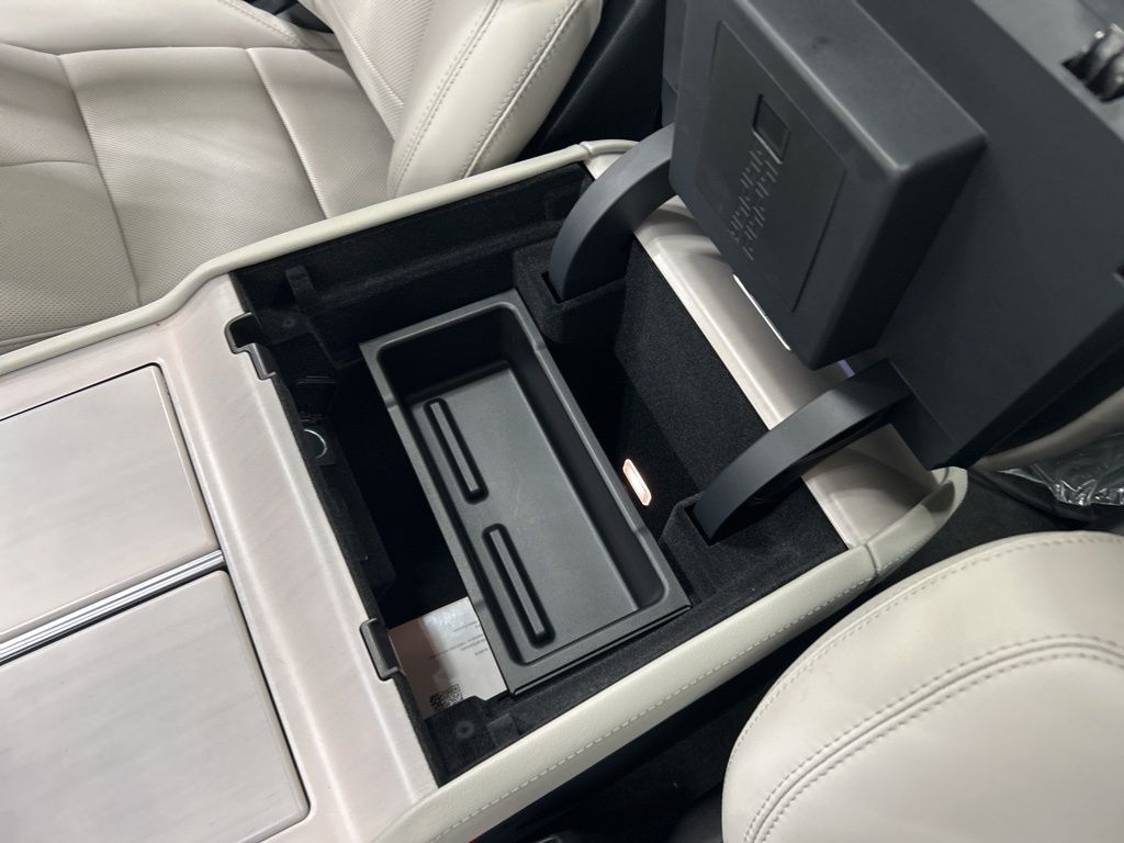 new 2025 Lincoln Navigator L car, priced at $104,685