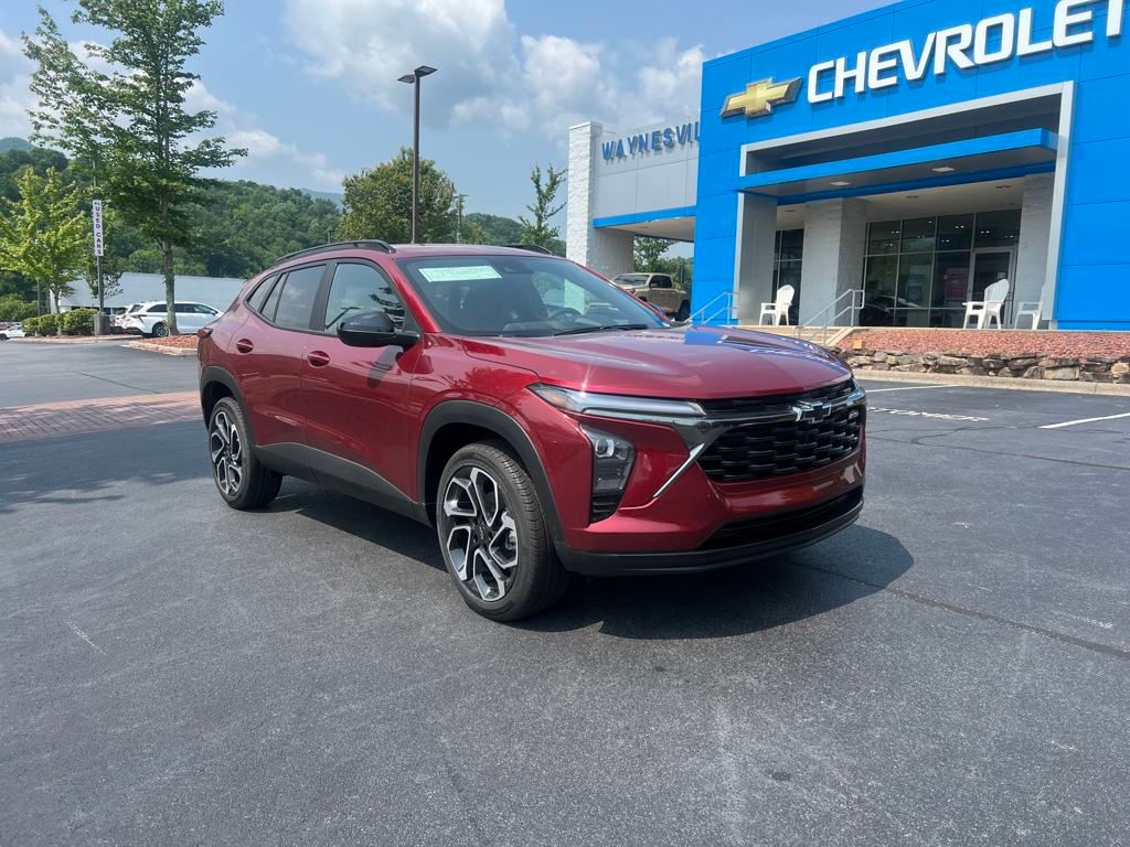 new 2025 Chevrolet Trax car, priced at $26,690