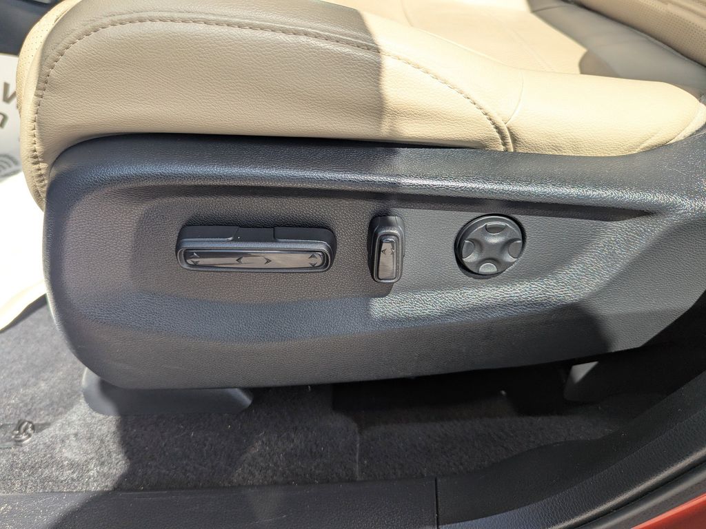 used 2018 Honda CR-V car, priced at $21,991