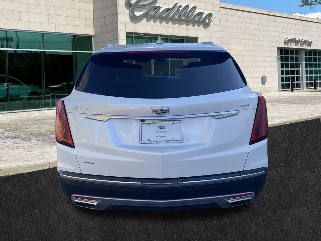 used 2023 Cadillac XT5 car, priced at $37,500