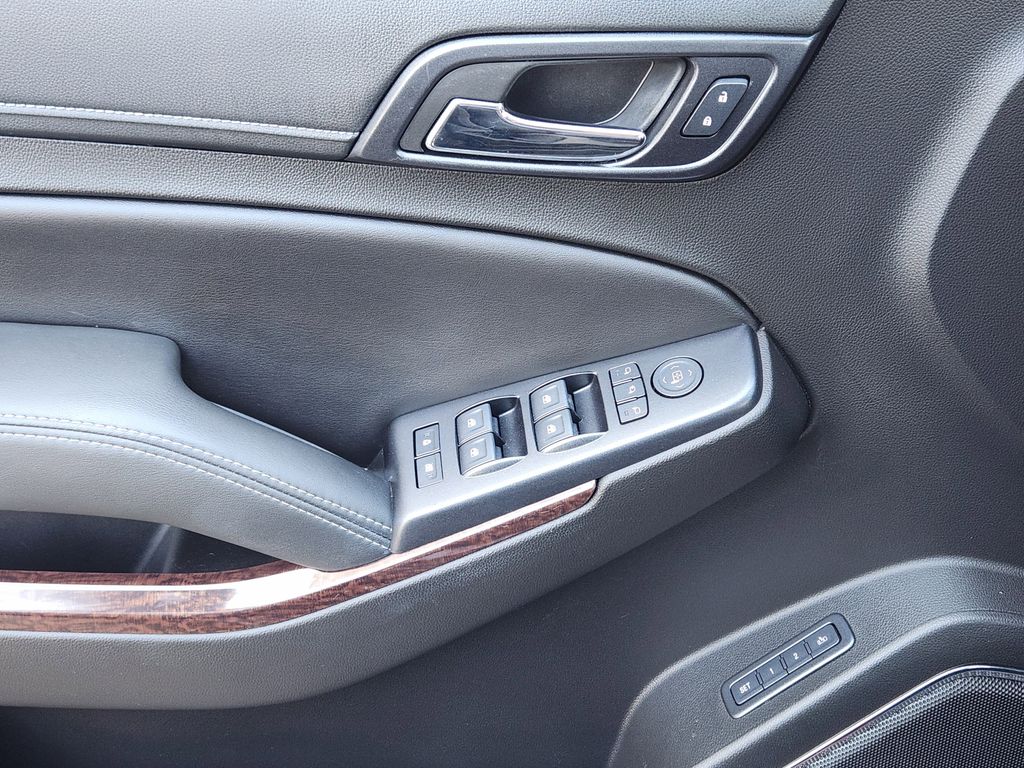 used 2018 GMC Yukon car, priced at $26,954