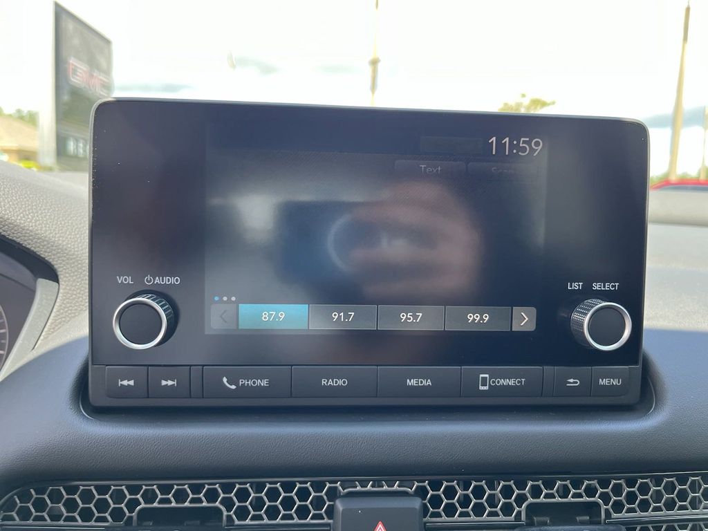 new 2025 Honda HR-V car, priced at $29,179
