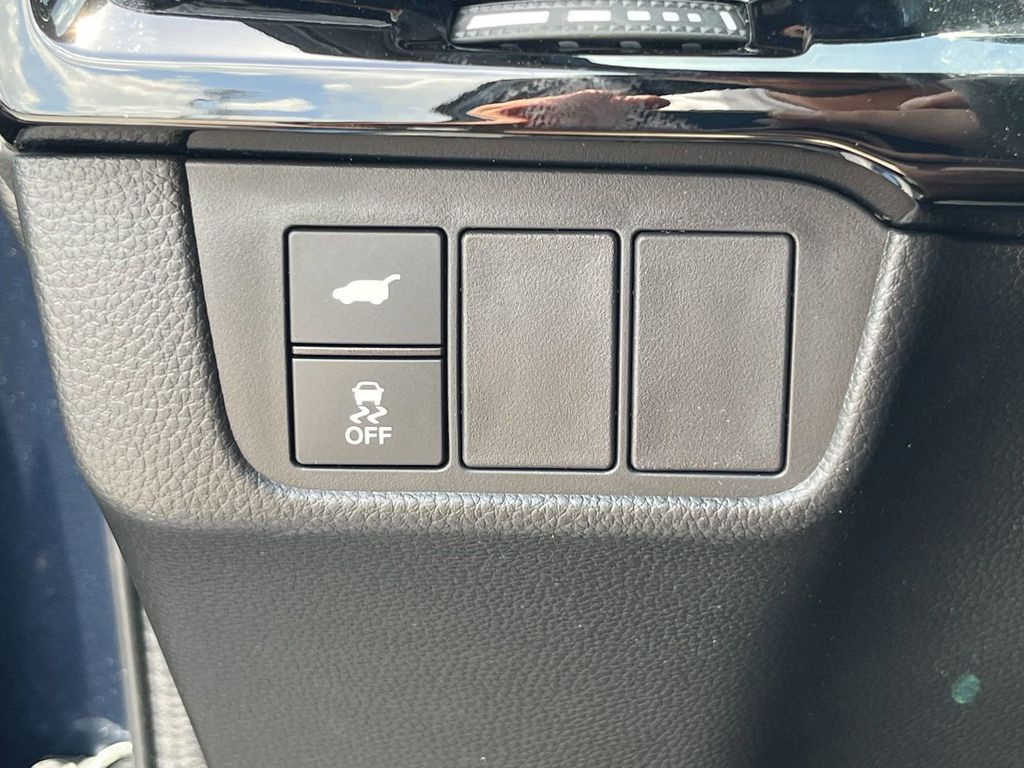 new 2025 Honda CR-V Hybrid car, priced at $40,795