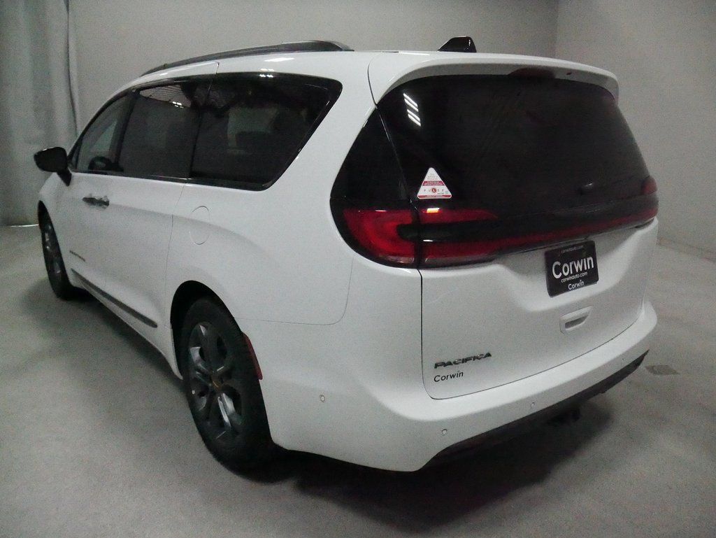 new 2024 Chrysler Pacifica car, priced at $40,845