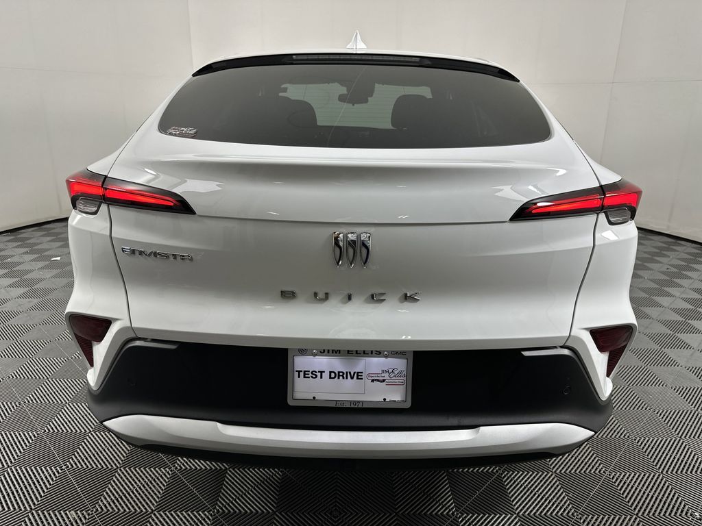 new 2025 Buick Envista car, priced at $26,880