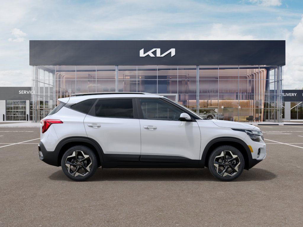 new 2025 Kia Seltos car, priced at $24,562