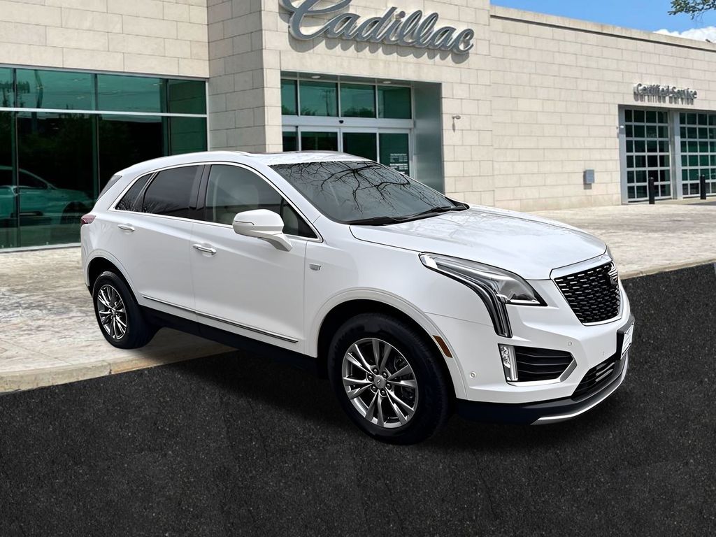 used 2023 Cadillac XT5 car, priced at $32,950