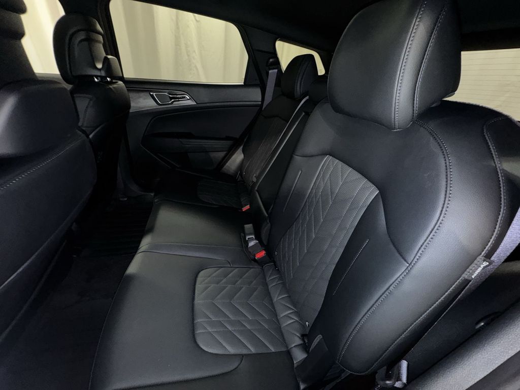 new 2025 Kia Sportage Plug-In Hybrid car, priced at $45,761