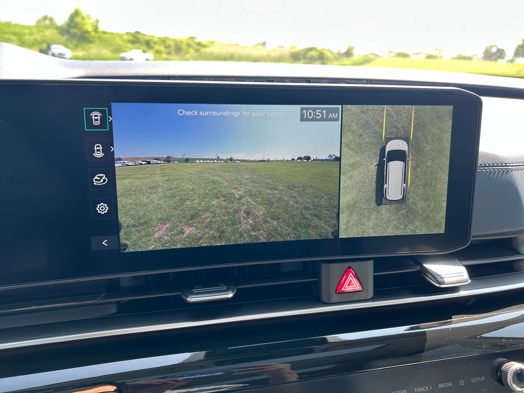 new 2026 Kia Carnival Hybrid car, priced at $53,074