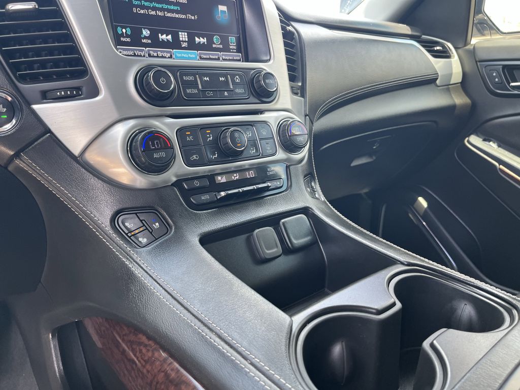 used 2019 GMC Yukon car, priced at $27,591