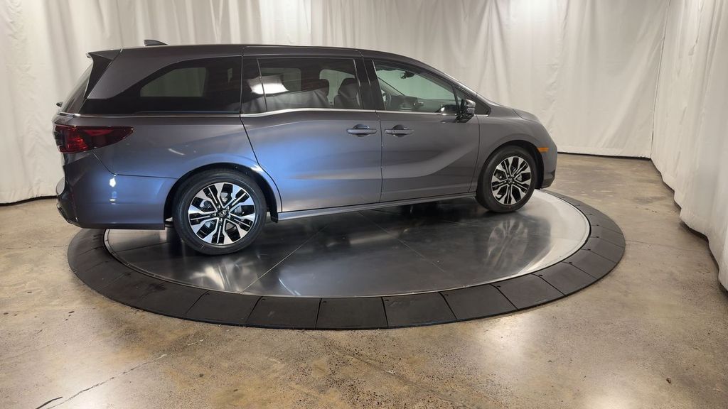 new 2026 Honda Odyssey car, priced at $53,190