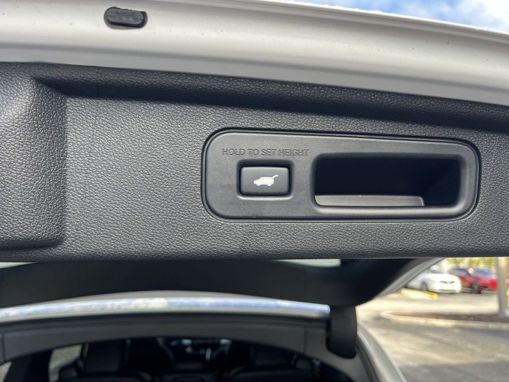 new 2025 Honda Odyssey car, priced at $43,464