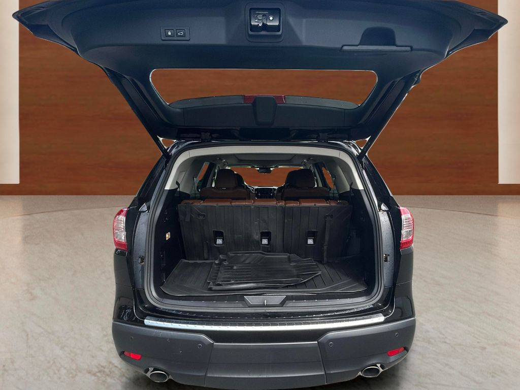 used 2023 Subaru Ascent car, priced at $35,650