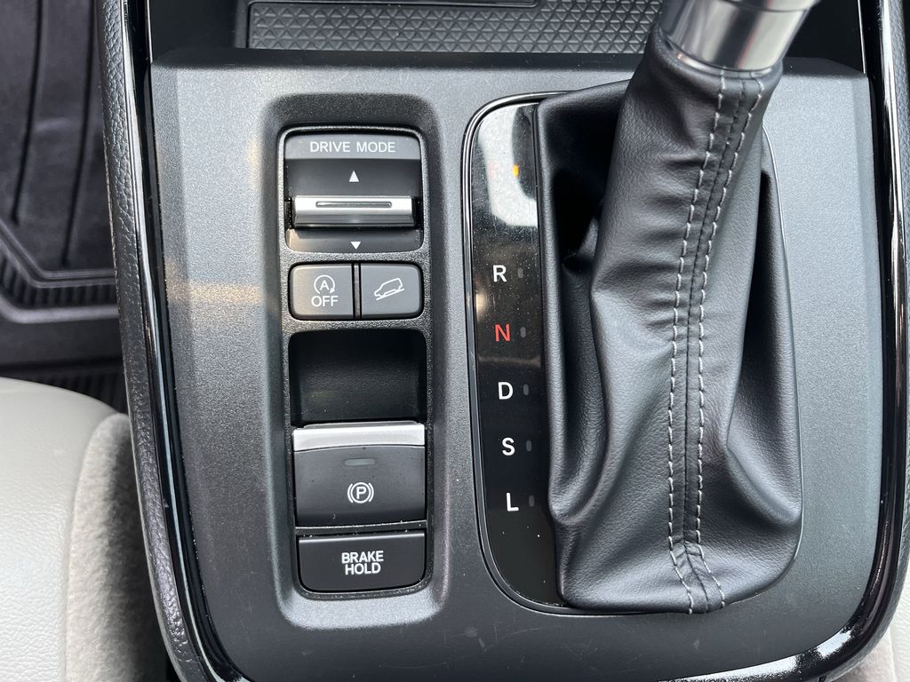 used 2024 Honda CR-V car, priced at $32,791