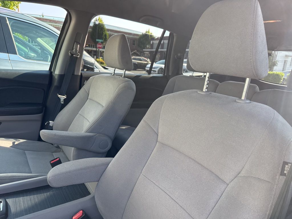 used 2019 Honda Pilot car, priced at $25,612