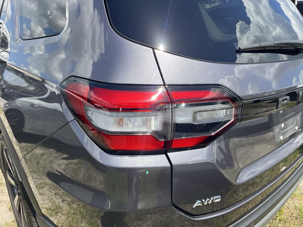 used 2023 Honda Pilot car, priced at $42,891