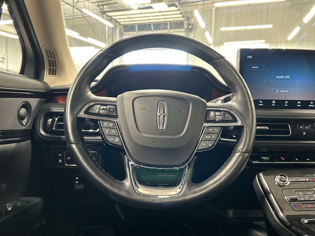 used 2022 Lincoln Nautilus car, priced at $38,789