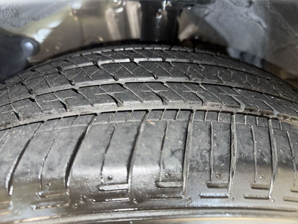 used 2025 Honda CR-V car, priced at $31,300