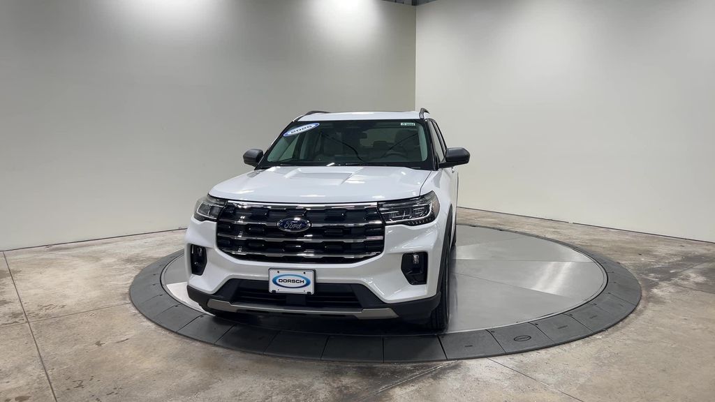 new 2025 Ford Explorer car, priced at $48,084