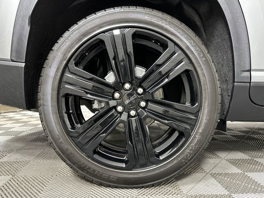 new 2025 GMC Acadia car, priced at $50,624