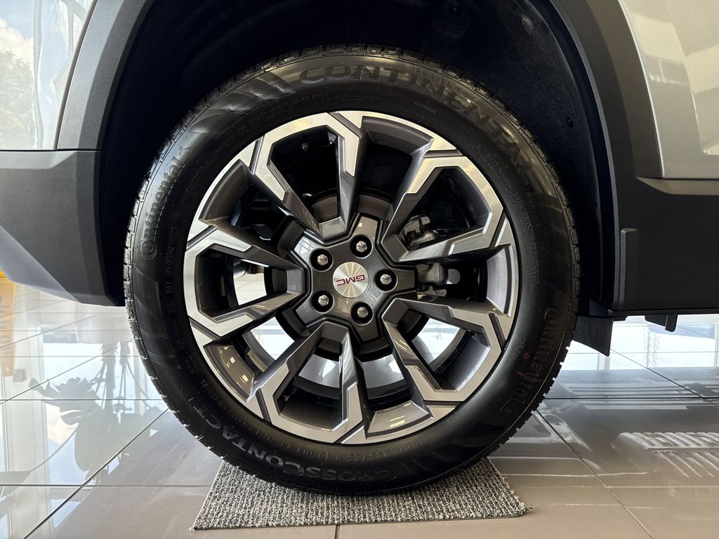 new 2026 GMC Terrain car, priced at $37,135