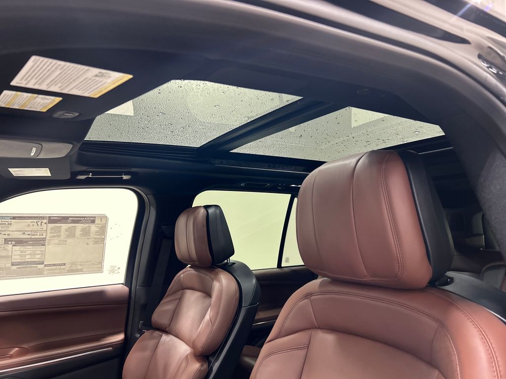 new 2025 Lincoln Navigator car, priced at $108,790