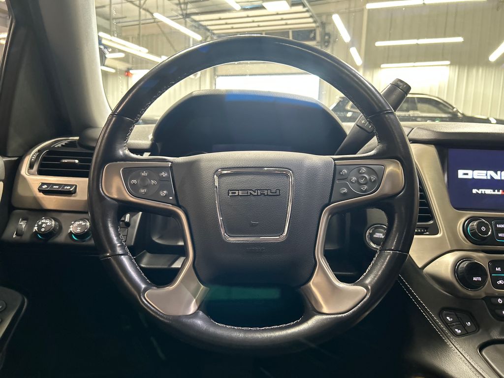 used 2020 GMC Yukon car, priced at $42,841