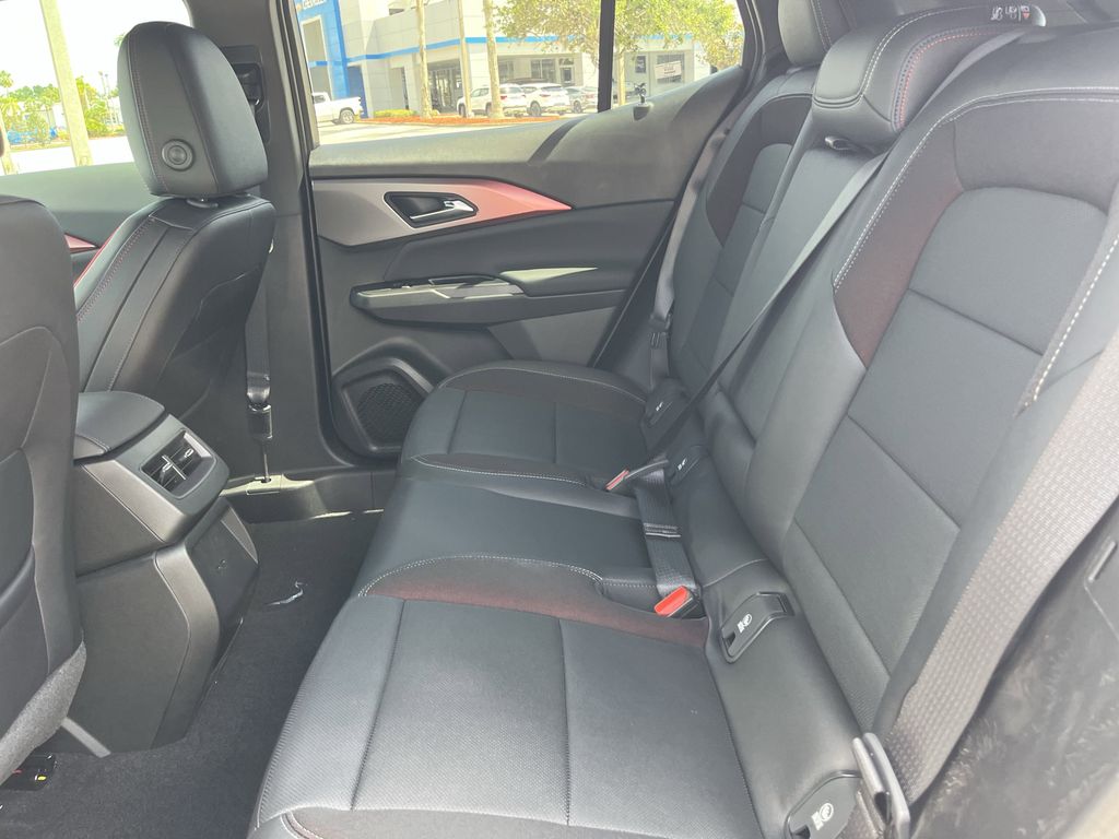 new 2025 Chevrolet Equinox EV car, priced at $41,480