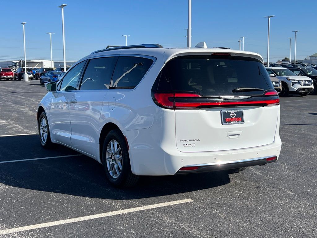 used 2021 Chrysler Pacifica car, priced at $21,000