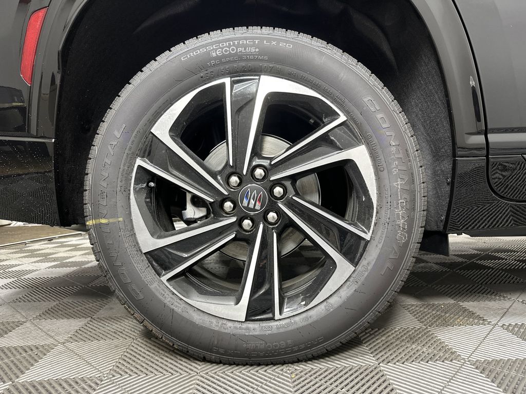 new 2025 Buick Enclave car, priced at $48,629