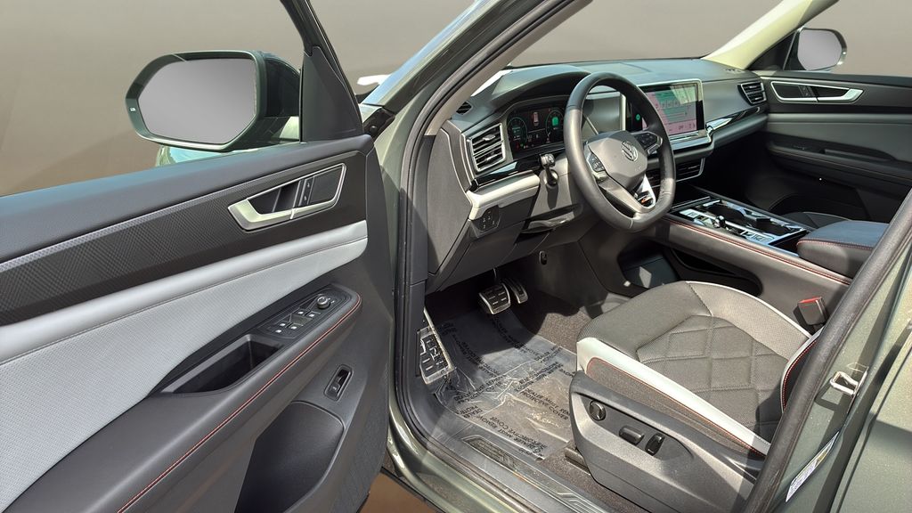 used 2024 Volkswagen Atlas car, priced at $39,400