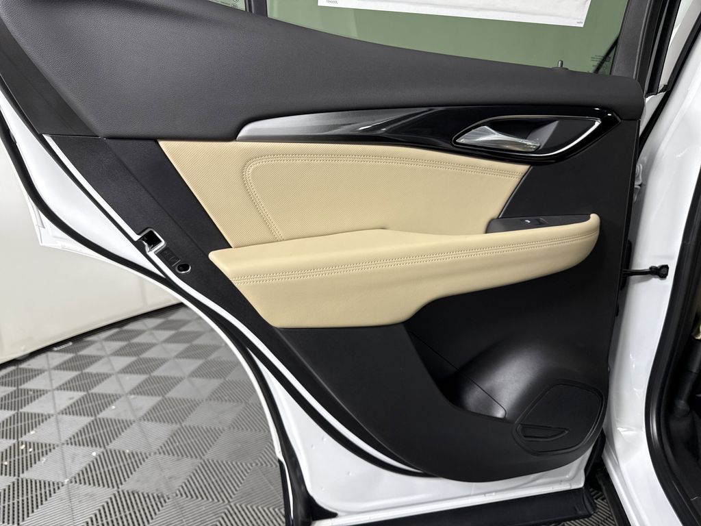 new 2025 Buick Envision car, priced at $35,245
