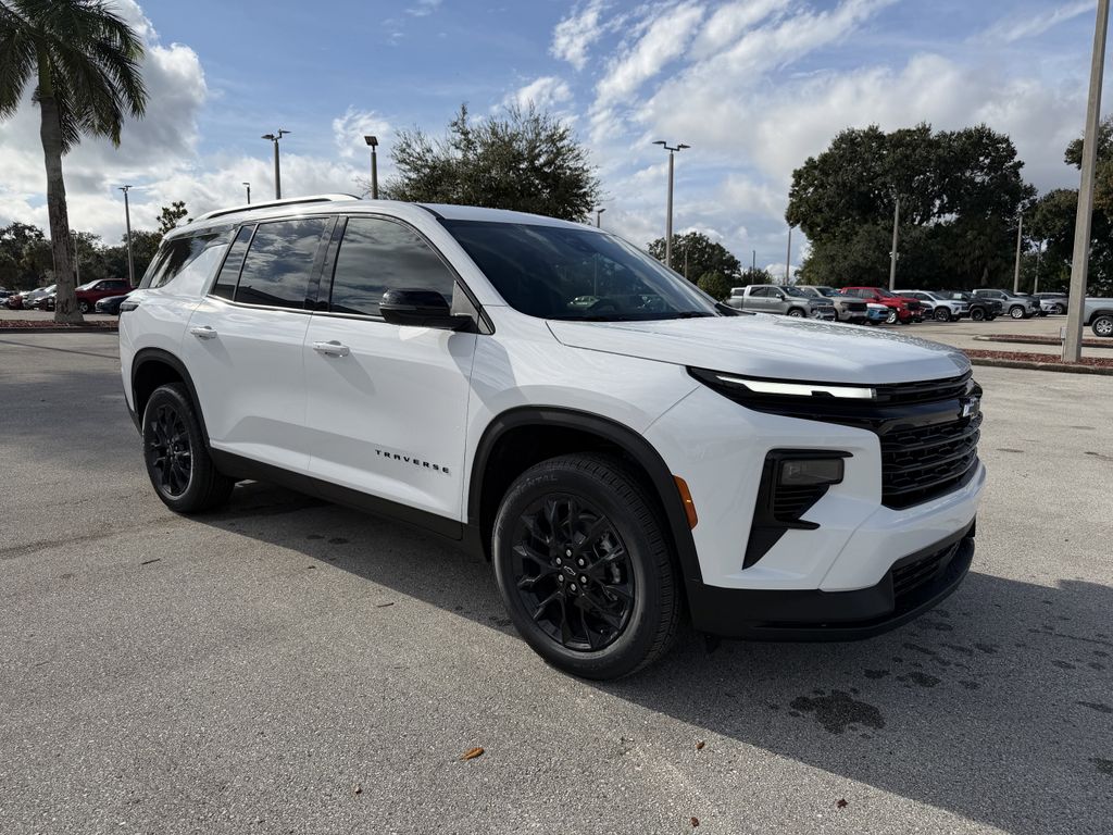new 2026 Chevrolet Traverse car, priced at $38,480