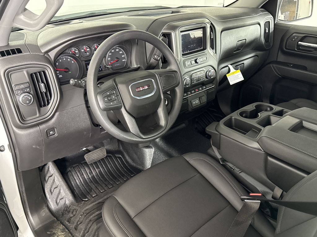 new 2025 GMC Sierra 1500 car, priced at $33,145