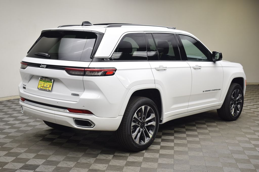 new 2025 Jeep Grand Cherokee car, priced at $55,520