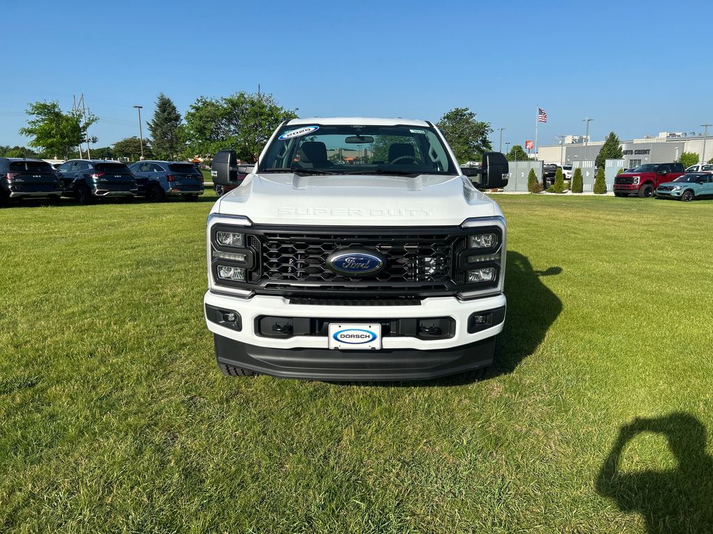 new 2025 Ford F-350SD car, priced at $52,210
