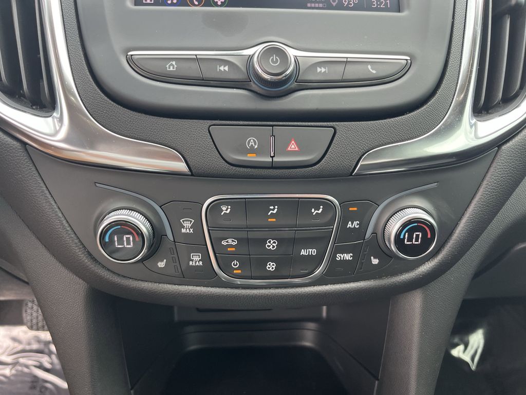 used 2024 Chevrolet Equinox car, priced at $25,991