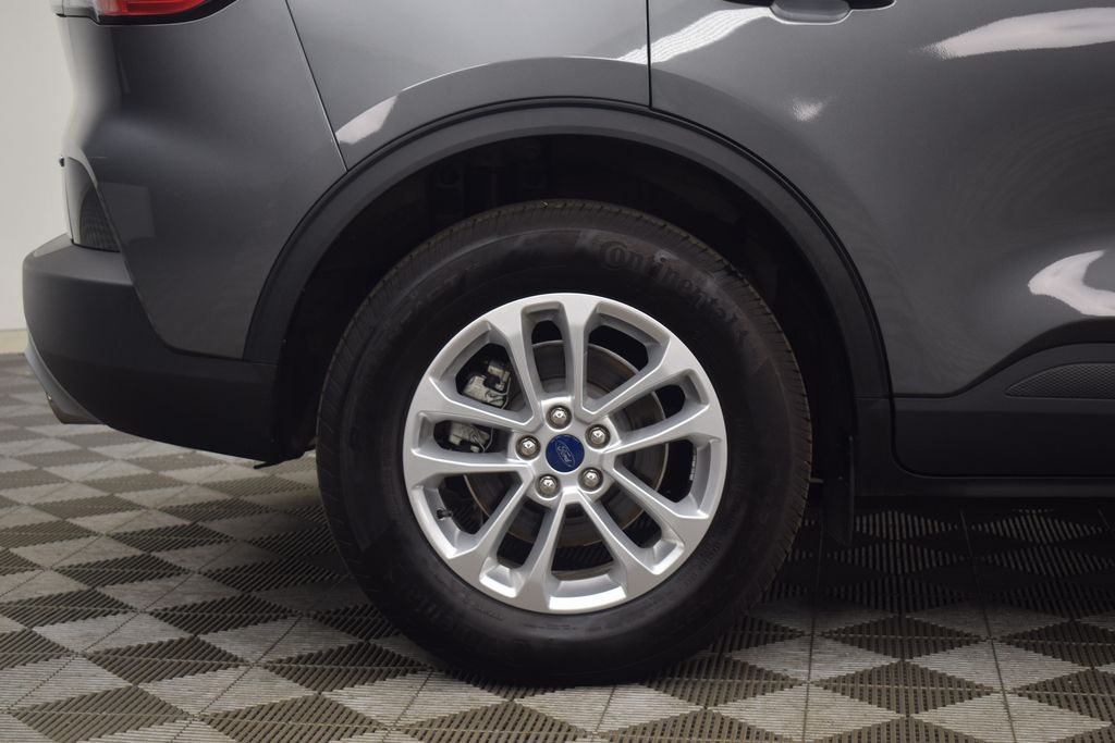 used 2022 Ford Escape car, priced at $21,500