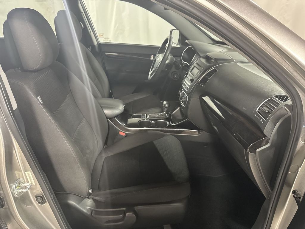used 2015 Kia Sorento car, priced at $12,185
