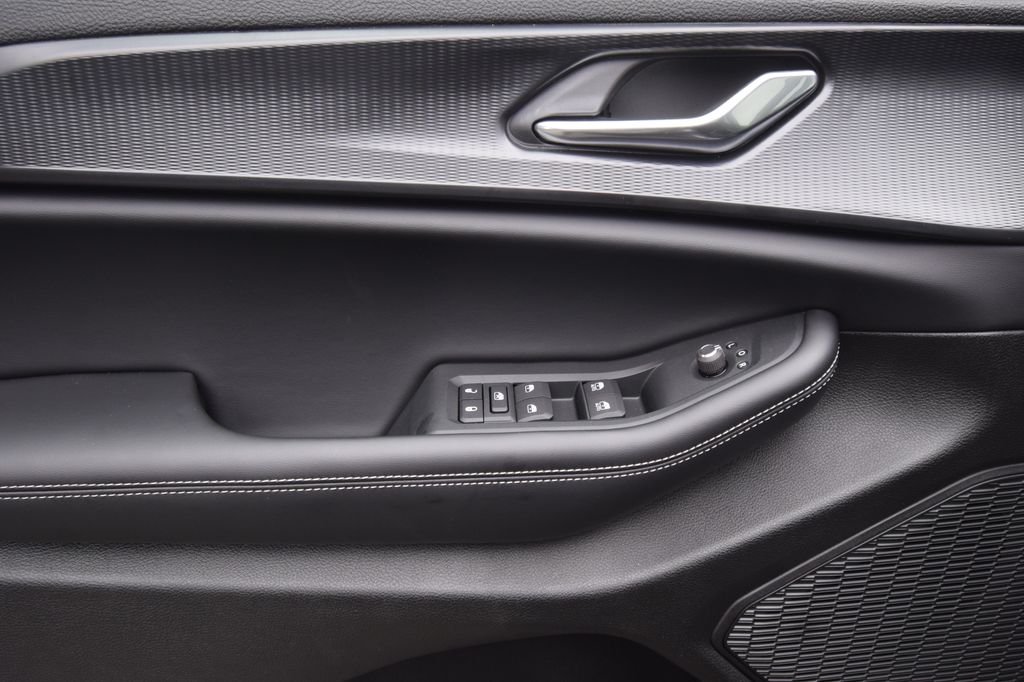 new 2025 Jeep Grand Cherokee L car, priced at $40,360