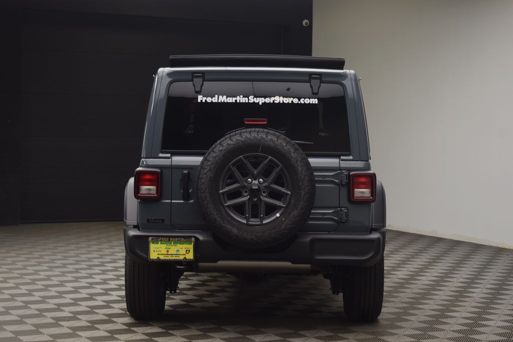 new 2026 Jeep Wrangler car, priced at $48,456