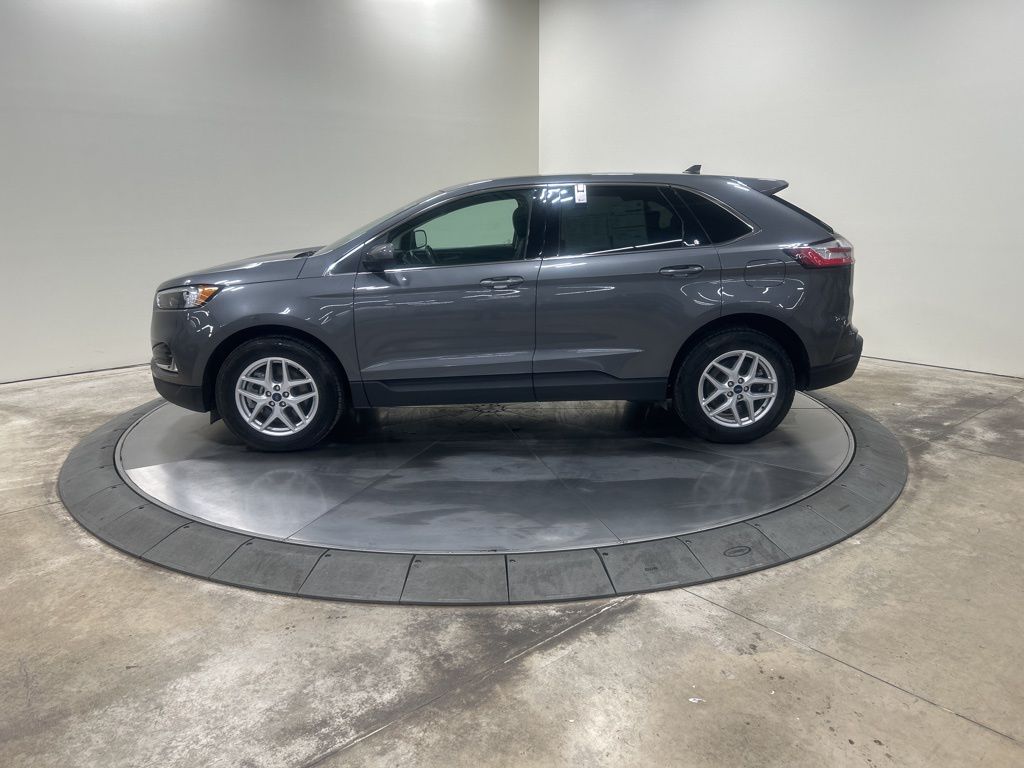 used 2022 Ford Edge car, priced at $25,895