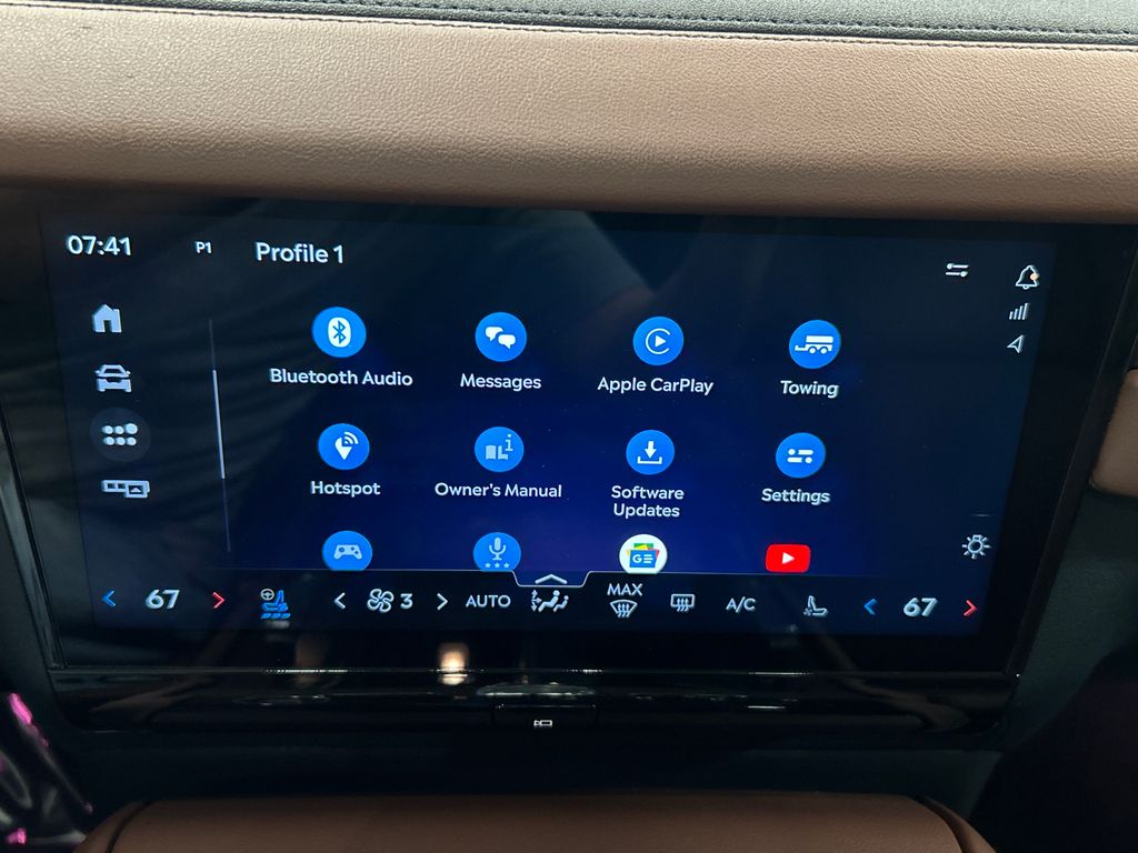 new 2025 Lincoln Navigator car, priced at $108,790