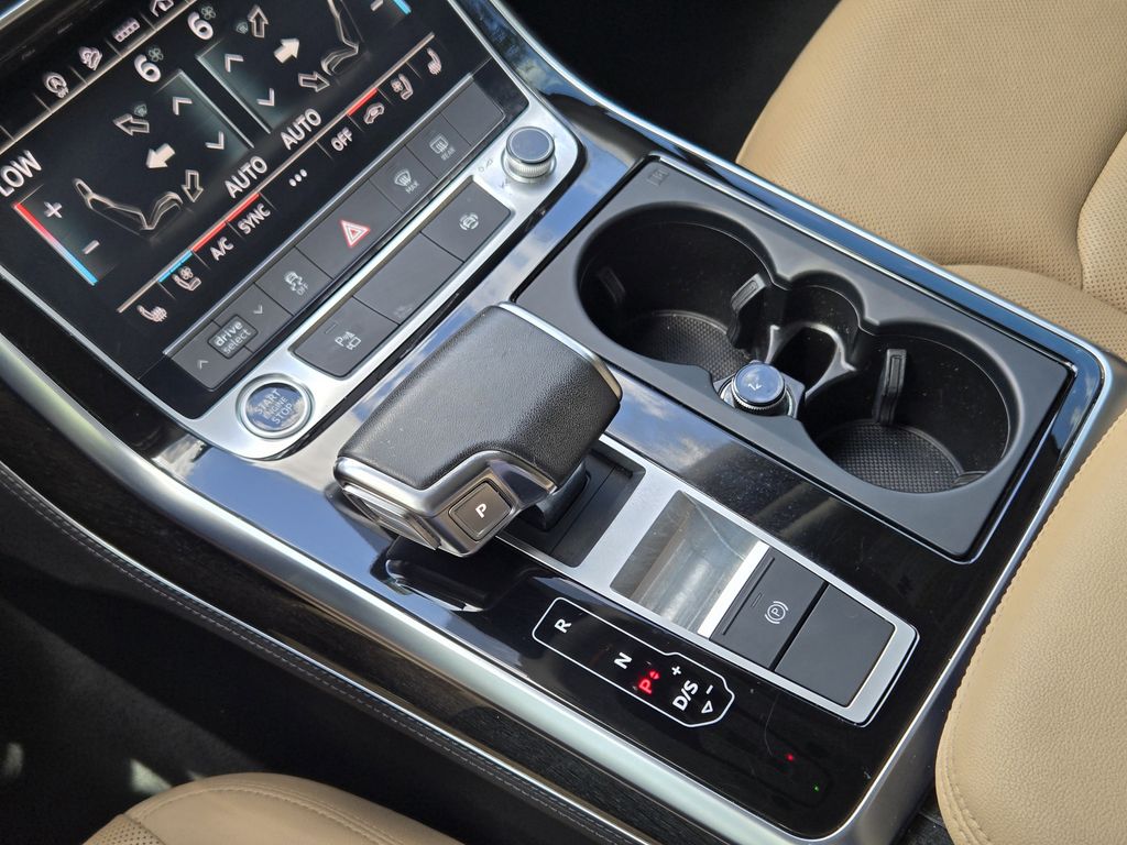 used 2023 Audi Q7 car, priced at $40,283