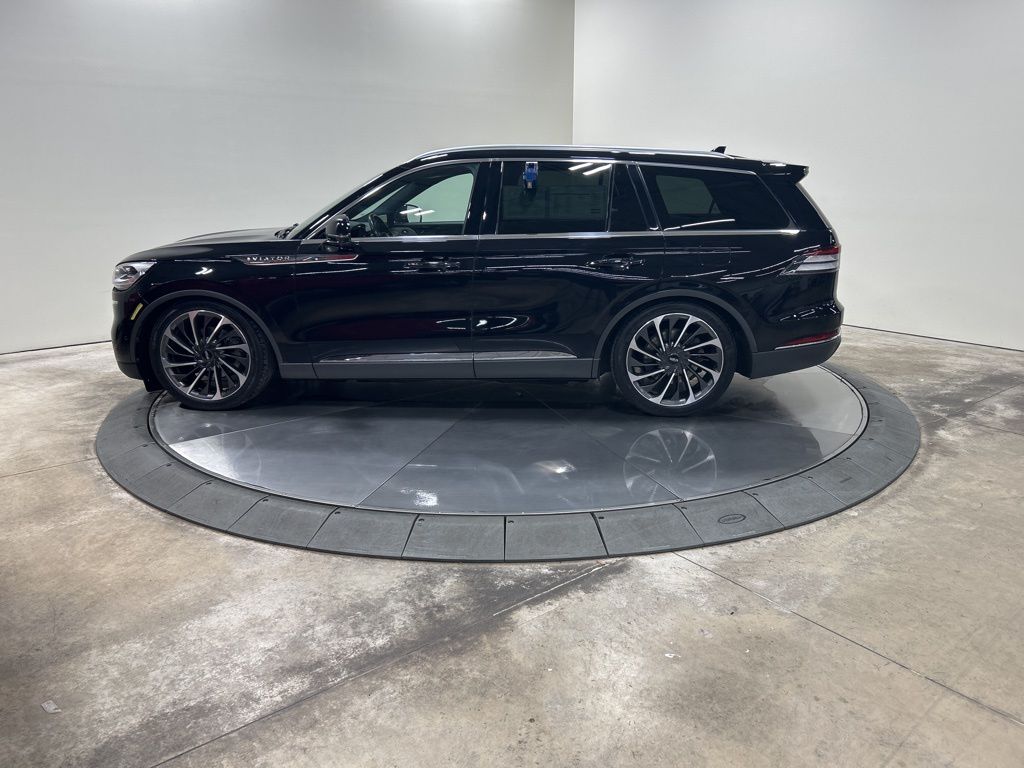 used 2020 Lincoln Aviator car, priced at $36,532
