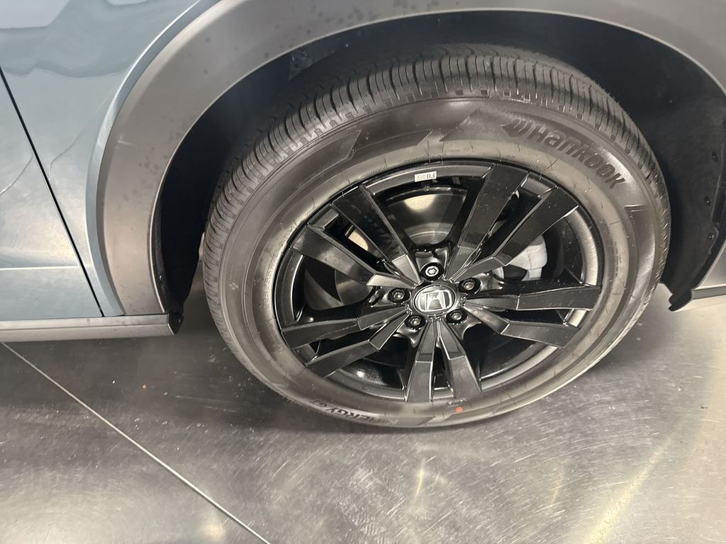 new 2026 Honda HR-V car, priced at $31,405