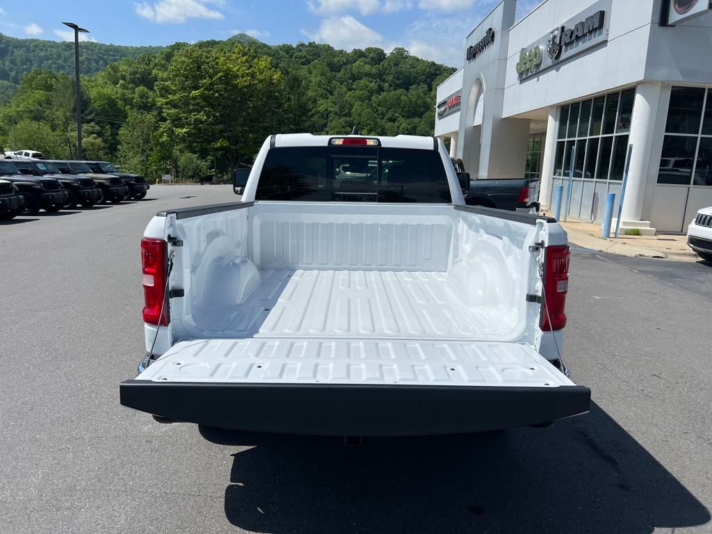 new 2025 Ram 1500 car, priced at $44,648